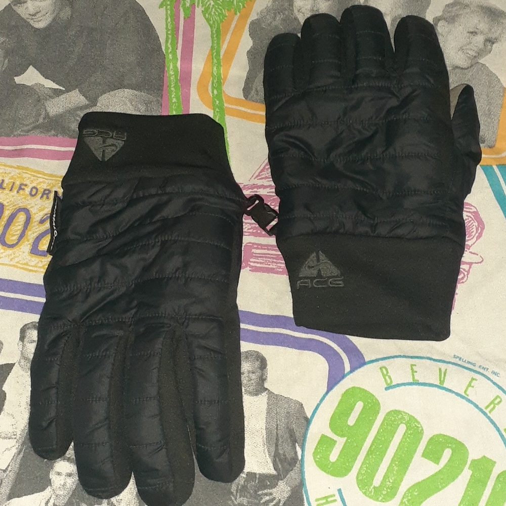90s Nike ACG Primaloft Winter Snow Gloves Vintage